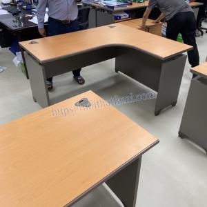Bàn lượn chữ L CP1400HR
